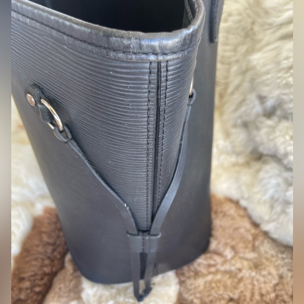 🖤 Louis Vuitton Black Neverfull MM - Picture 9 of 17